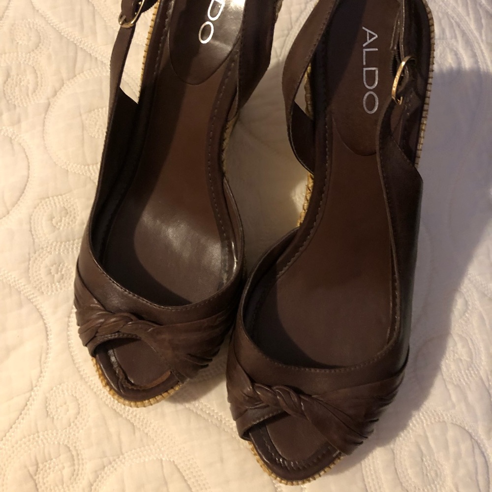 Aldo Wedges